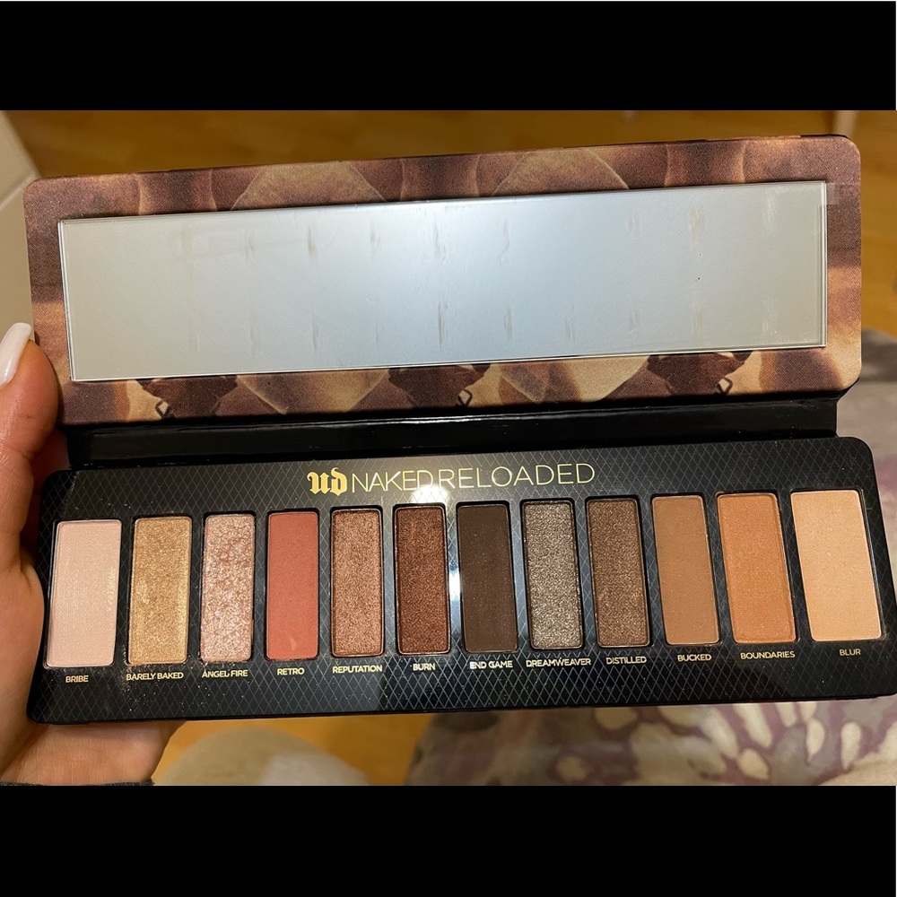 Urban Decay Naked Reloaded palette